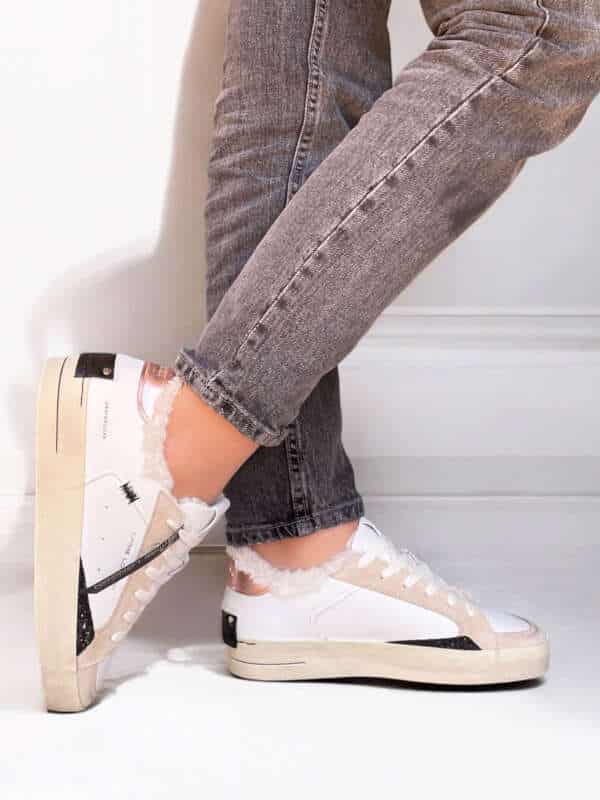 Sneakers Crime Up Fuzzy fourrure blanc pour femme: chaud et élégant.