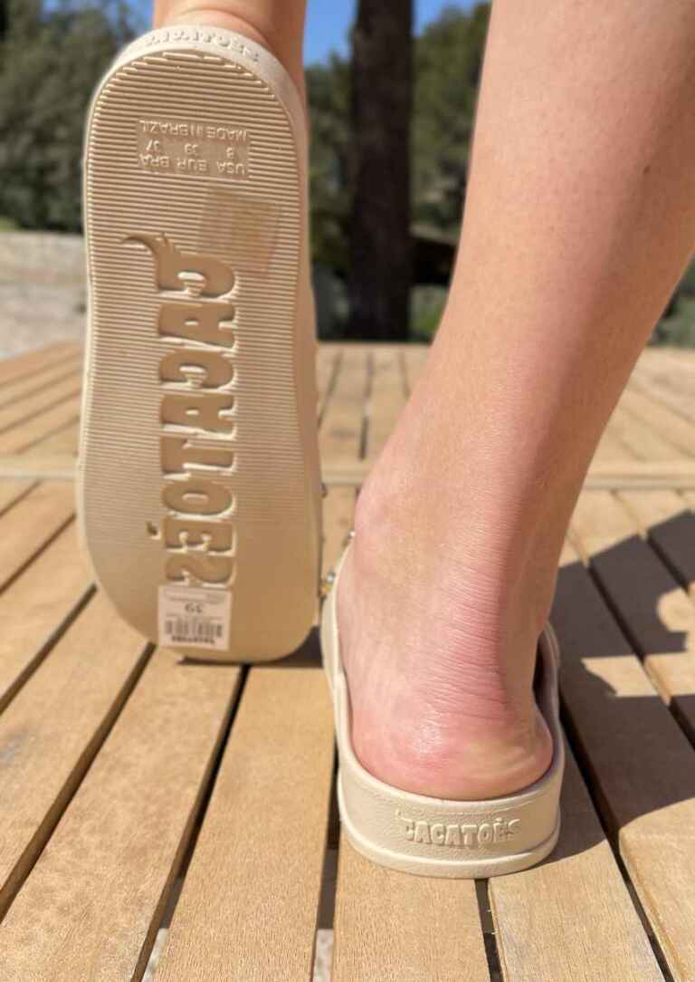 Cacatoès Sandales Florianopolis Craie Avec Clous pour femme