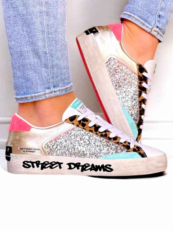 Sneakers Multicolores Pailletées Crime London pour femme.