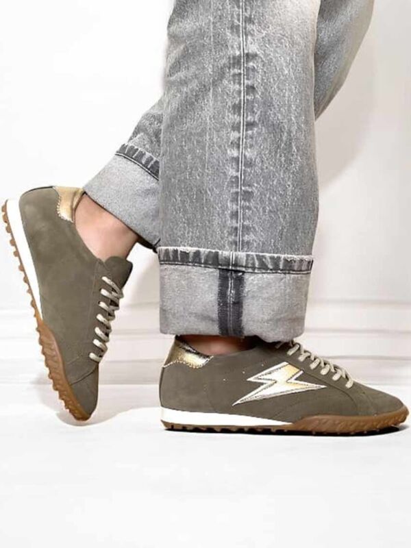 Baskets Semerdjian Mary D280 femme en daim beige métallisé doré facile à assortir avec un jean gris pour un look décontracté chic quotidien