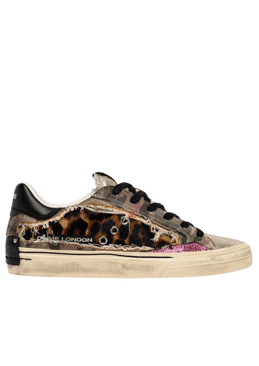 Basket Crime London Femme Léopard et Militaire – Tendance Automne-Hiver Profil de la Basket Crime London Léopard Doré Militaire 23076AA9 Stylée et Elégante alliant imprimé léopard, toile motif camouflage militaire et cuir métallisé doré. Sneaker de créateur au design déstructuré avec semelle vintage effet usé pour un look rock et streetwear chic.
