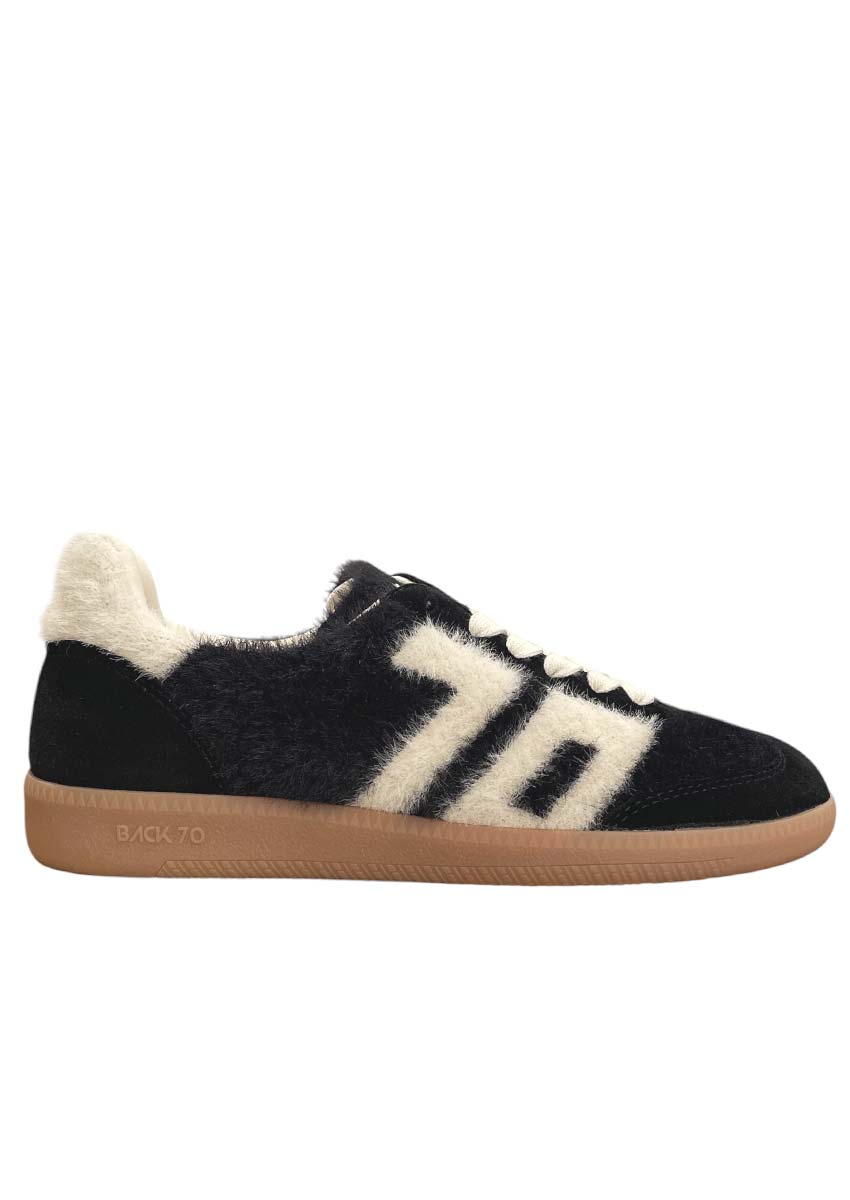 Sneakers femme mohair noir Back 70 Cloud – semelle gomme beurre, collection AH26 Baskets Femme Mohair Noir & Daim - Back 70 Cloud Tendance AH26, en mohair noir et crème, vue profil : sneakers semelle gomme beurre tendance hiver 2026